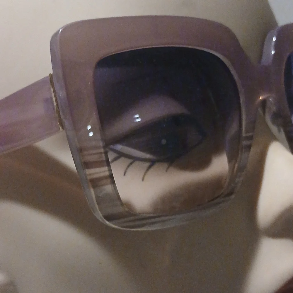 Velvet Brand Sunglasses Gina Plum Fade EUC